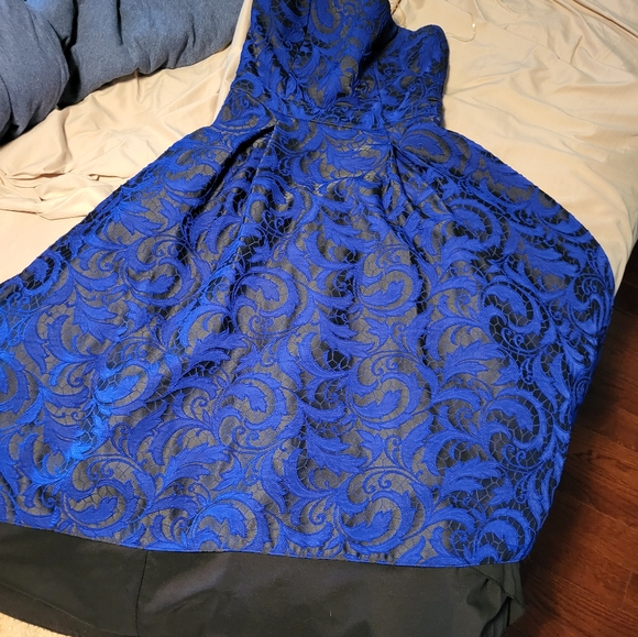 Strapless dress - Picture 1 of 3